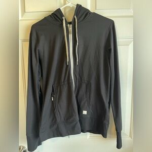 Vuori halo performance hoodie